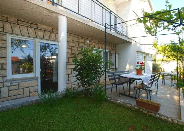 Apartman Jaksa Marija A2 By Interhome Pula